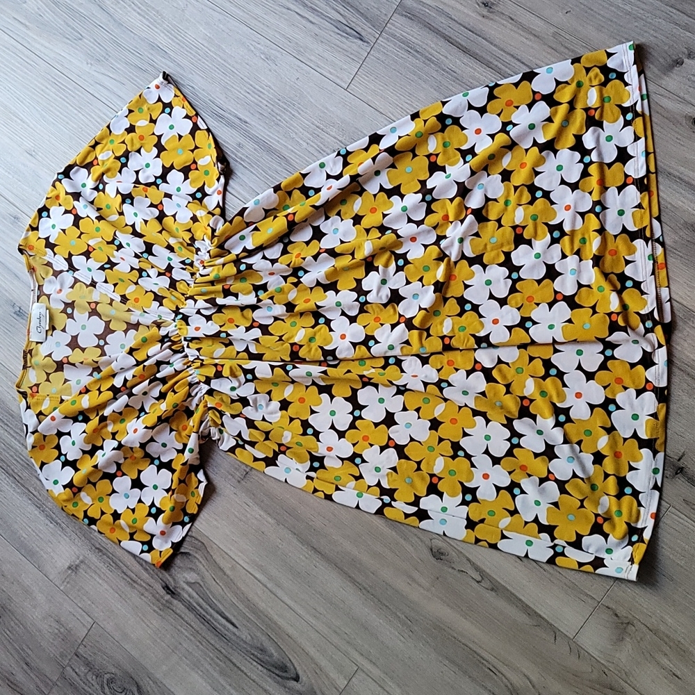 Vintage Chesley Flowered 🌼 Dress Size Small